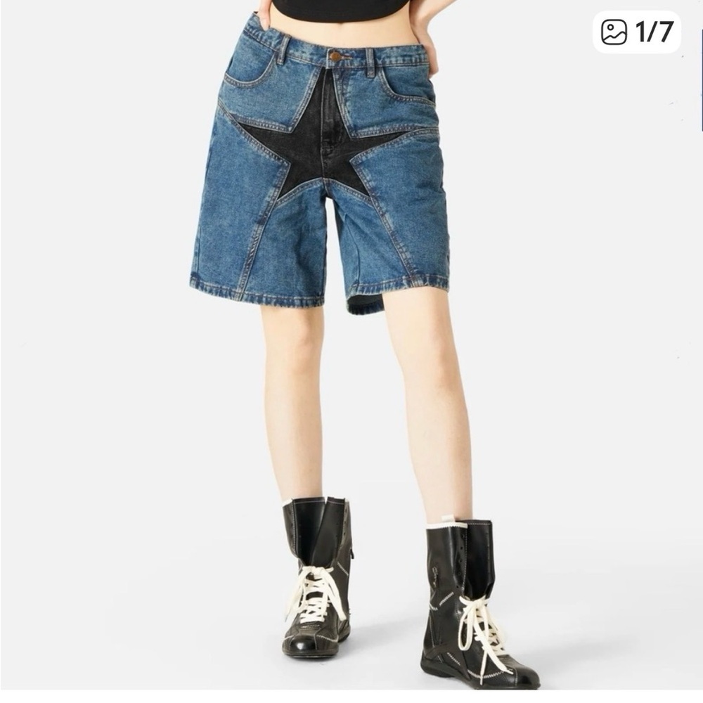 BOGO! 💕🌸 Aelfric Eden blue stone wash patch star jean shorts size 28
